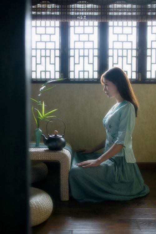 开云体育官方下载-“英超焦点：新星闪耀，助力争冠”，英超当红新星